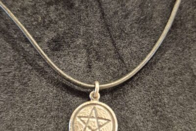 Halssmykke Penta SKINNREIM