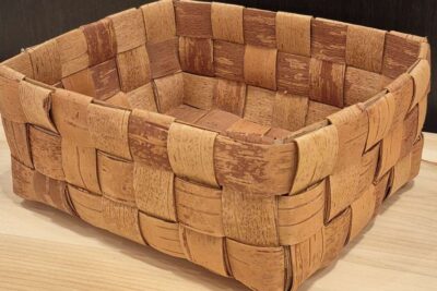 Rettflettetkurv i never